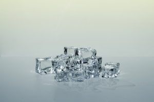 Cuál es la temperatura de un cubito de hielo